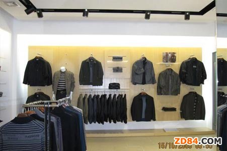 紡織服裝各子行業(yè)業(yè)績分化 男裝增長最穩(wěn)健