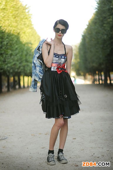 春意盎然 歐洲最新街拍解析