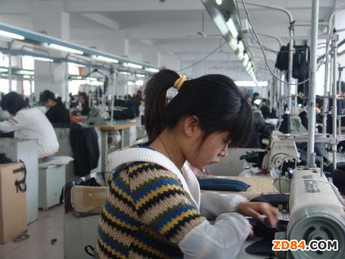 到2015年重慶紡織服裝業(yè)年銷售收入將達(dá)1350億元