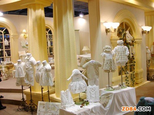 兒童及嬰幼兒服裝必須符合國(guó)標(biāo)A類標(biāo)準(zhǔn)