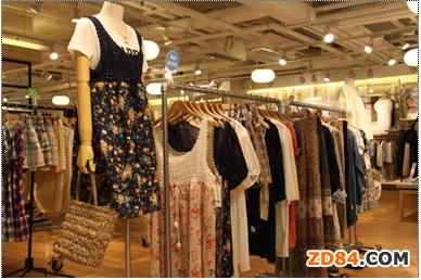 電商的服裝情 服裝的電商緣