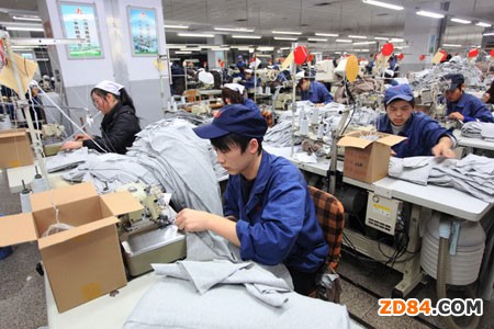 棉價(jià)大跌之下 探尋紡織企業(yè)的生存情況