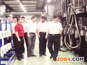 通用集團(tuán)考察滌綸超細(xì)旦環(huán)吹直紡