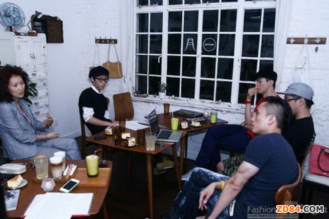 2012 CHIC-����Ʒ��չ�؄e��Ԫ&ldquo;Relay Fashion Talk&rdquo;�Ϻ�վ