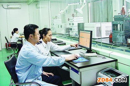 濰坊檢驗檢疫局開展服裝質量風險排查