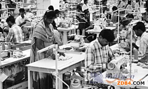 越南的紡織部門準(zhǔn)備在2012年實(shí)現(xiàn)150億美元的出口目標(biāo)