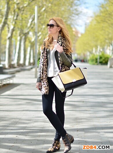 ᘿ��������飺�¿�ᘿ������N��С��