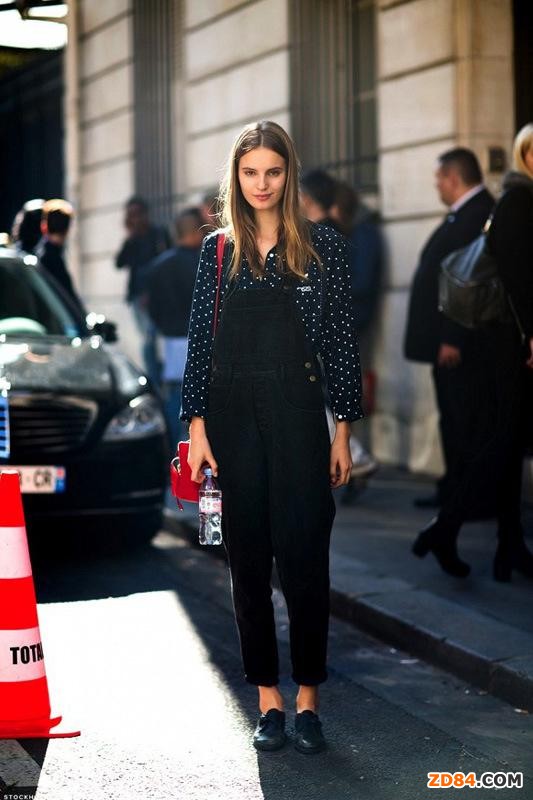 點(diǎn)點(diǎn)襯衫