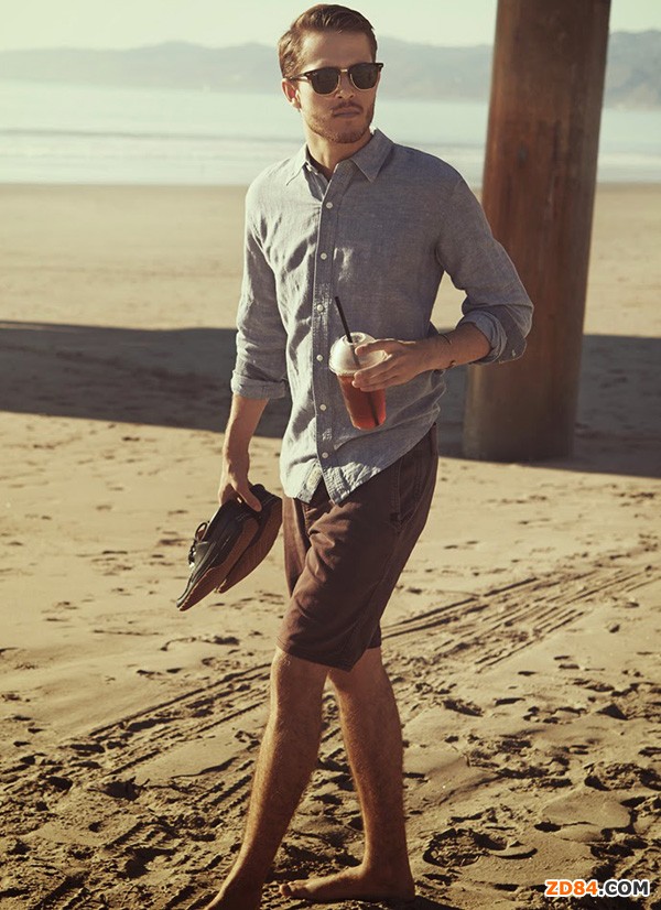 夏季淺色襯衫搭配3妙招