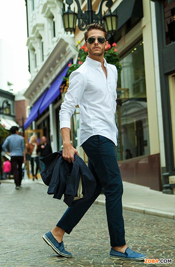 夏季淺色襯衫搭配3妙招