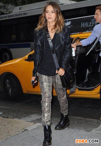 �������ؚ��� ���ǽ����ö�ѥ�������L��