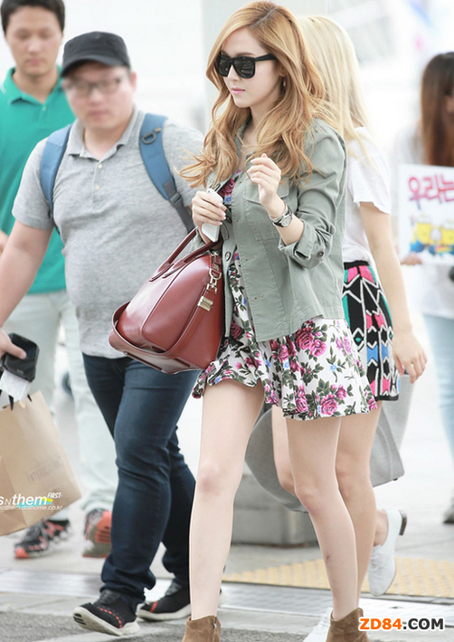 褲裝輕盈上街 少女時代早秋演繹帥氣新法則