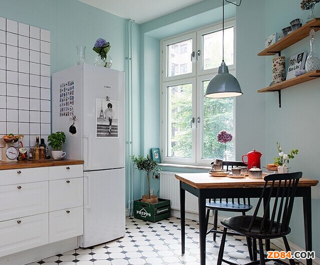 �\��ҵ����m���g 68ƽ����еı��WС��