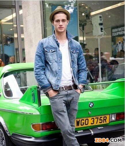 型人示范:搶眼帽子搭配