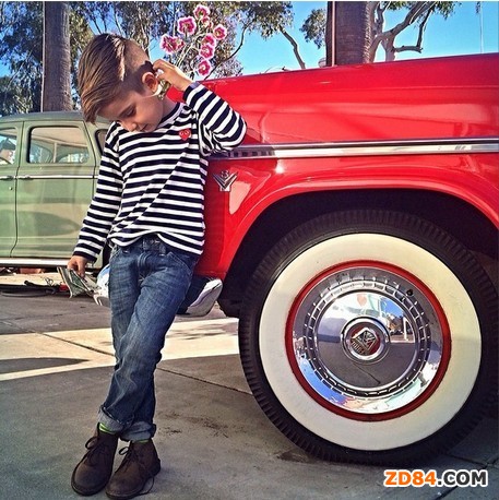 �����W߅վ���(qi��ng)�r(sh��)���к�������ī��С���� Alonso Mateo