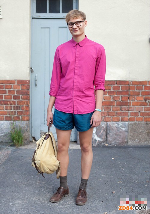 ����������ô������ɫ�·�