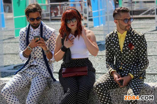 男裝周外也吸睛 學(xué)習(xí)時(shí)尚達(dá)人的穿搭秘籍