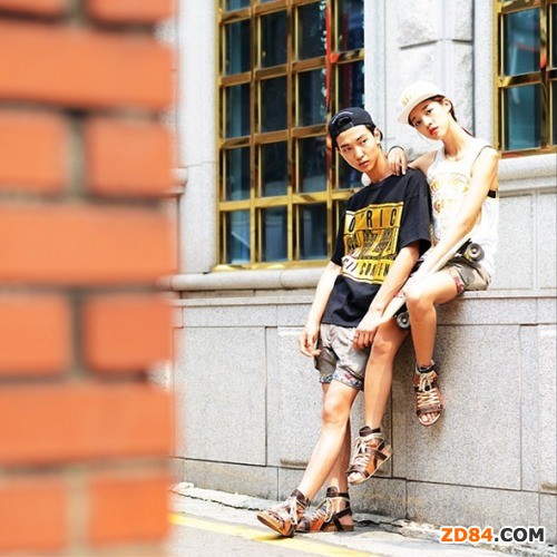 �r�н��^��݋�n����H���ĕr�����E��  �r�н��^��݋�n����H���ĕr�����E��