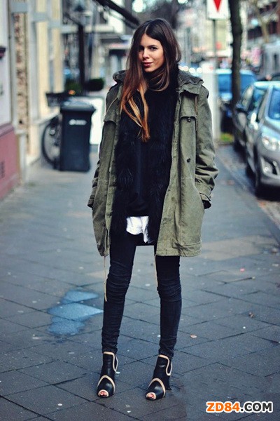 ܊�Gɫ���@���ﶬ���ݻؚw