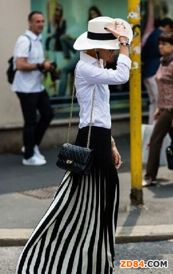 �҂�������Ů�� �����Lȹ���ƴ���