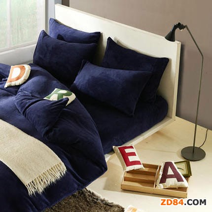 溫暖床品 給冬天一個(gè)暖暖的擁抱