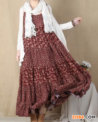 文藝碎花長(zhǎng)裙 秀出淑女風(fēng)格