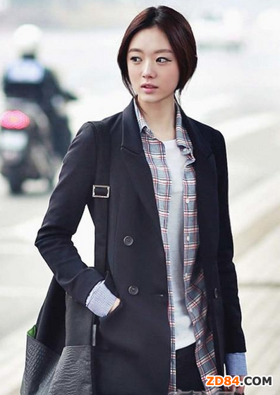 哈韓風(fēng)格來襲 美眉教你穿黑色西裝