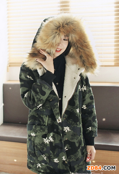 冬季風(fēng)衣 五彩繽紛隨意搭配