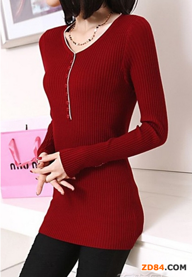 修身打底毛衣 輕松穿出好身材