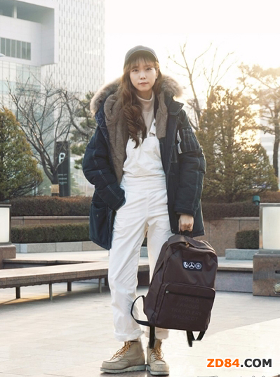 �n��������Ů ���b���������з���