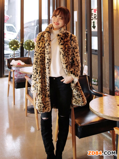 ��Ƥ�����׸��r(sh��)�бM�@���A