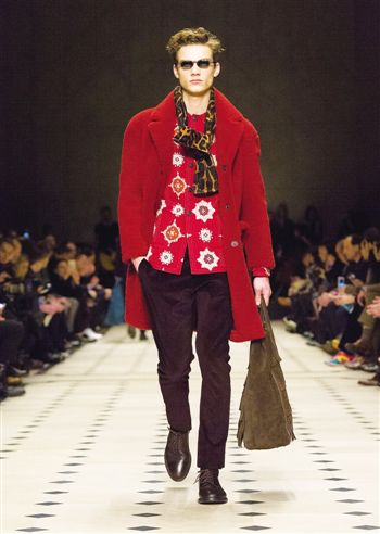 2015���b�ܣ��Ԅe�^(q��)�������ڣ�