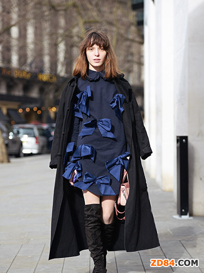 �ҹ����A��׃�� ȫ����(y��u)���{(l��n)ɫ