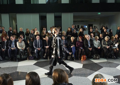 �籾�����r(sh��)�b�ܣ��r(sh��)�Л](m��i)�������͈�(ch��ng)